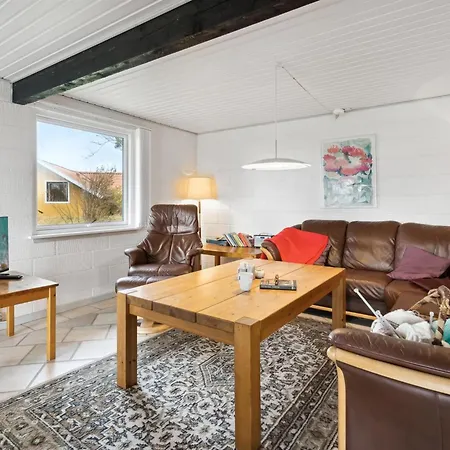 Thara - 100m From The Sea By Interhome Ferienhaus